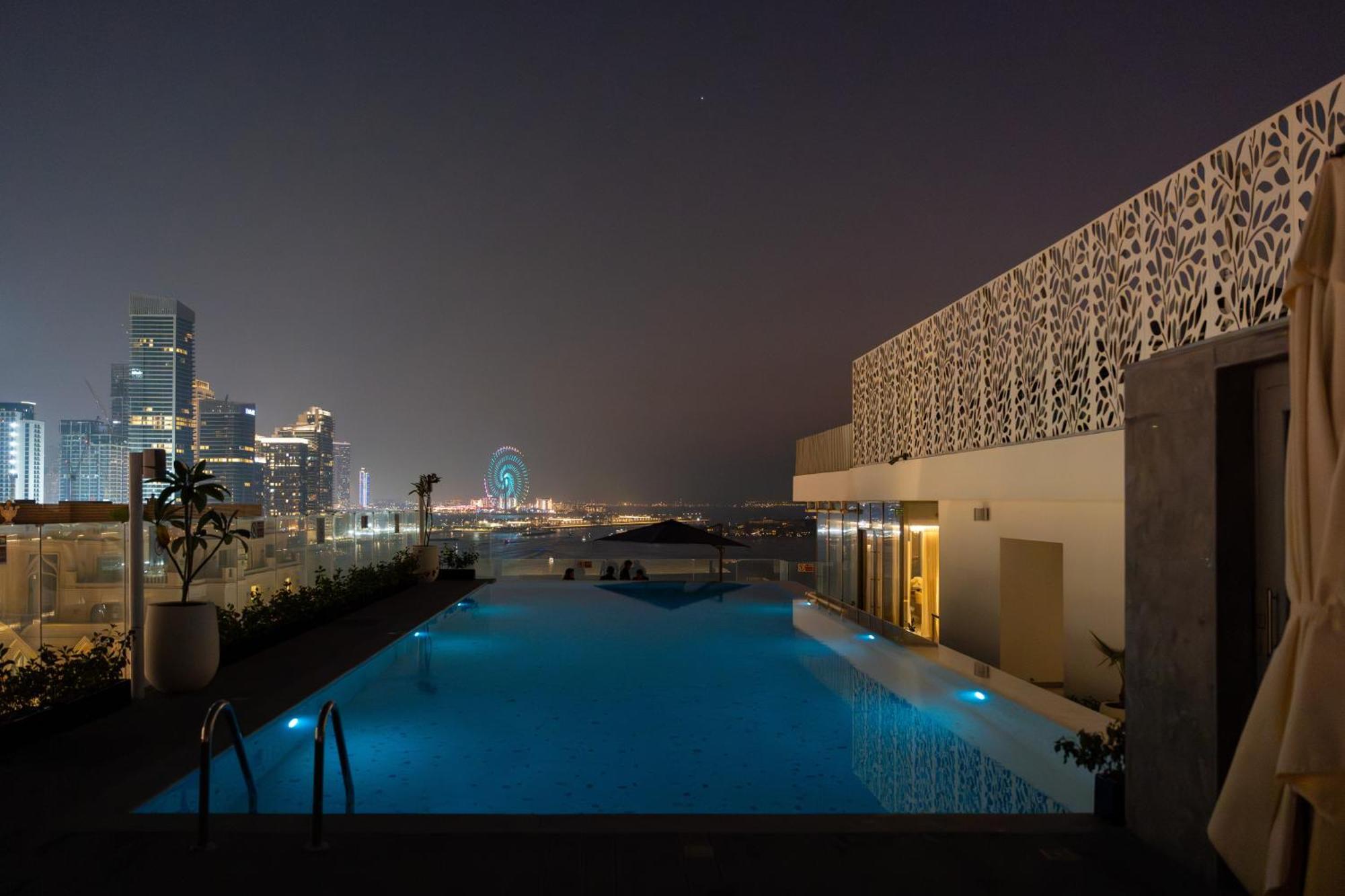 Tumbi West Palm Beach Hotel Dubai,Tapestry Collection Hilton Exterior foto