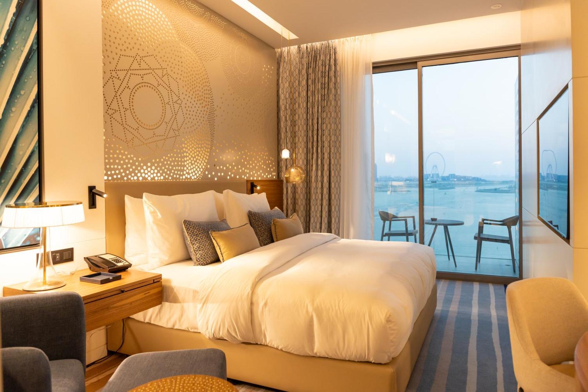 Tumbi West Palm Beach Hotel Dubai,Tapestry Collection Hilton Exterior foto